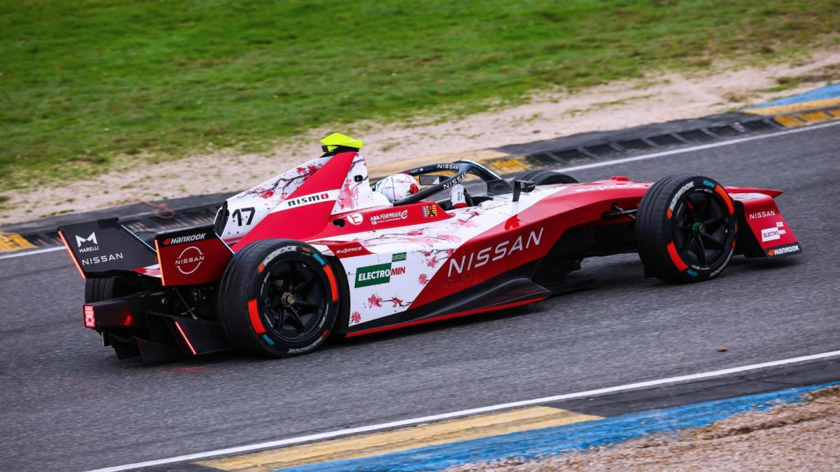 Nissan FE x Dynisma 5