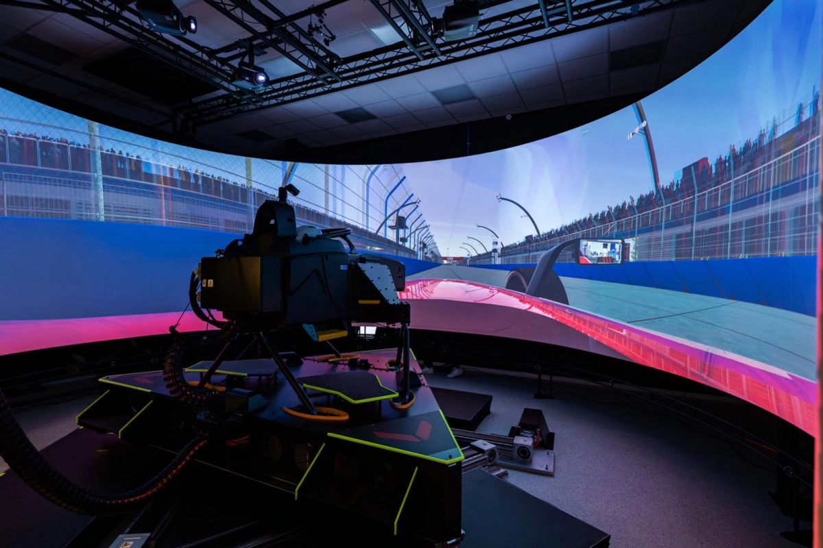 DMG 1 Nissan FE 7 DMG 1 Nissan FE 7