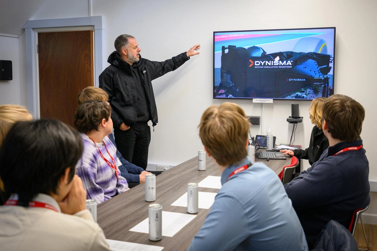 Dynisma Early Careers Vacancies 1